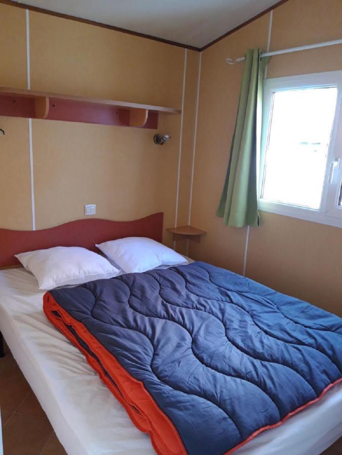 Camping Des 2 Rives- Mobilhomes Etang-sur-Arroux エクステリア 写真